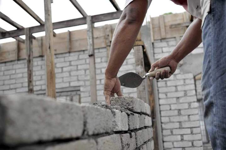 Nous réalisons les travaux de maçonnerie intérieure et extérieure.